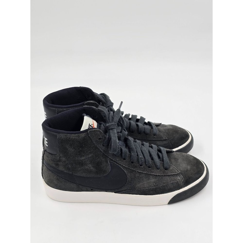 Nike Black and White Women's Sneakers